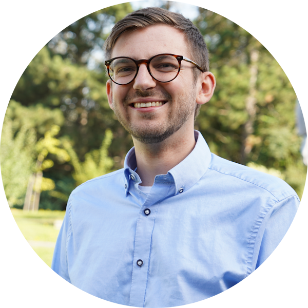 Jonathan rond verkleind.png